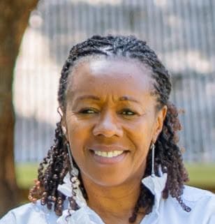 Carol Abade